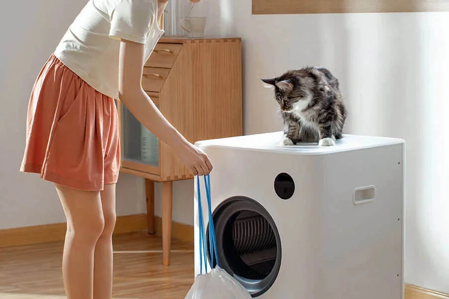 largest litter box